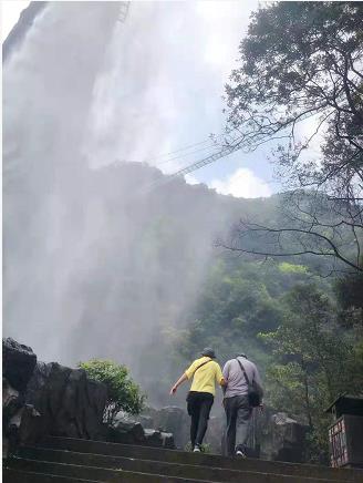 20210327【韶关豪华品质游】世界遗产丹霞山(shān)、乳源云门山(shān)风景區(qū) 云上飞瀑震撼眼界、入住韶关五星莱斯酒店(diàn)二天(图4) 20210327【韶关豪华品质游】世界遗产丹霞山(shān)、乳源云门山(shān)风景區(qū) 云上飞瀑震撼眼界、入住韶关五星莱斯酒店(diàn)二天(图4)